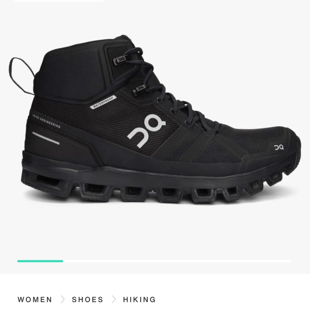 On Running Cloudrock Waterproof
Boots